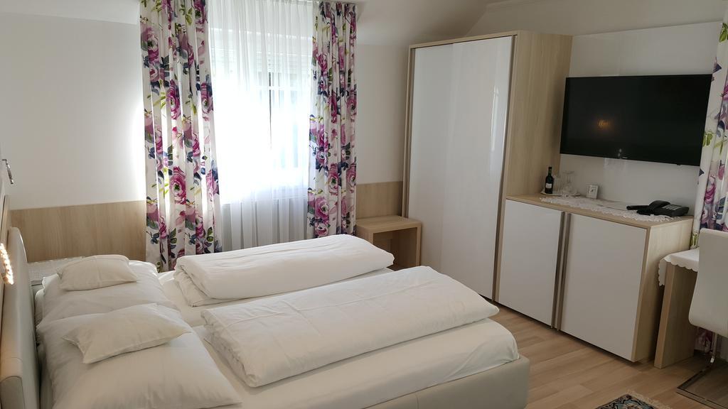 Gaestehaus Plank Graz Zewnętrze zdjęcie